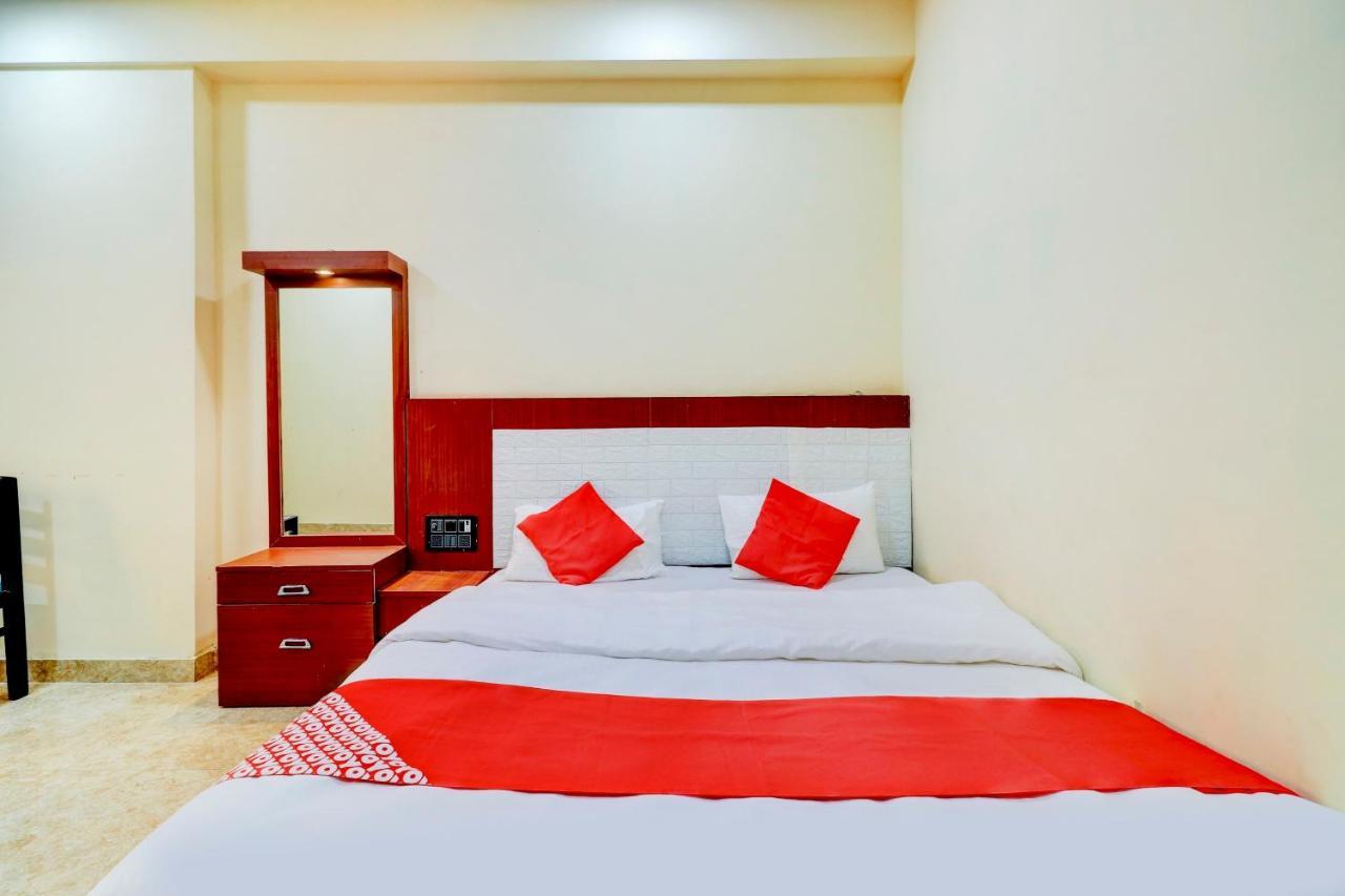Oyo Flagship 73009 Hotel City Inn Dayal Bagh Εξωτερικό φωτογραφία